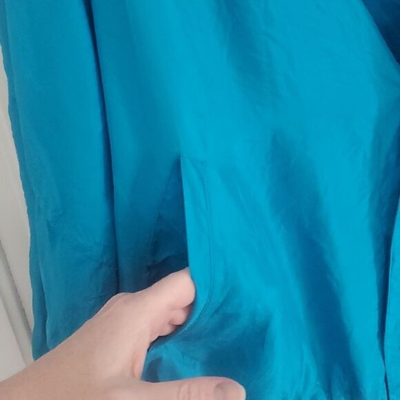 100% Silk Teal Blue Jacket - Picture 6 of 9